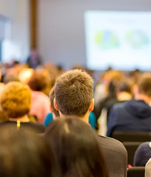 Treinamentos e Workshops Corporativos