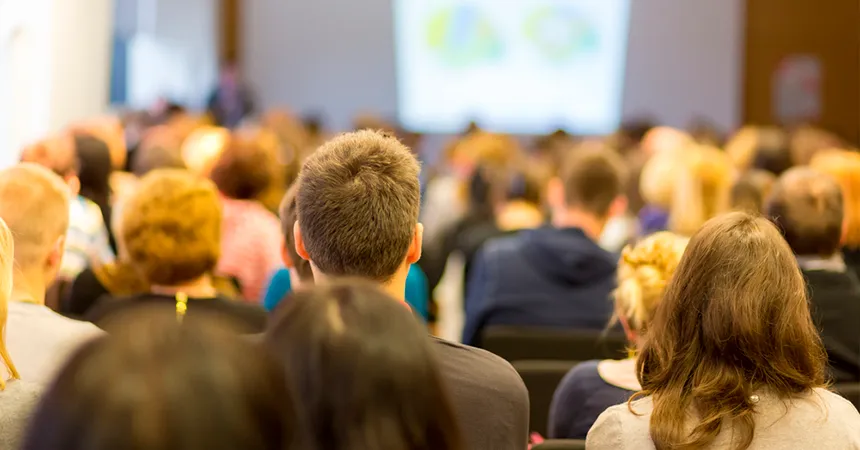 Treinamentos e Workshops Corporativos